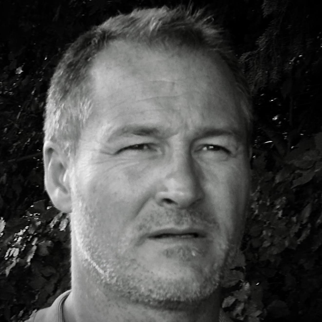 Stéphane Renverseau, Architecte d'intérieur et chargé d'affaires