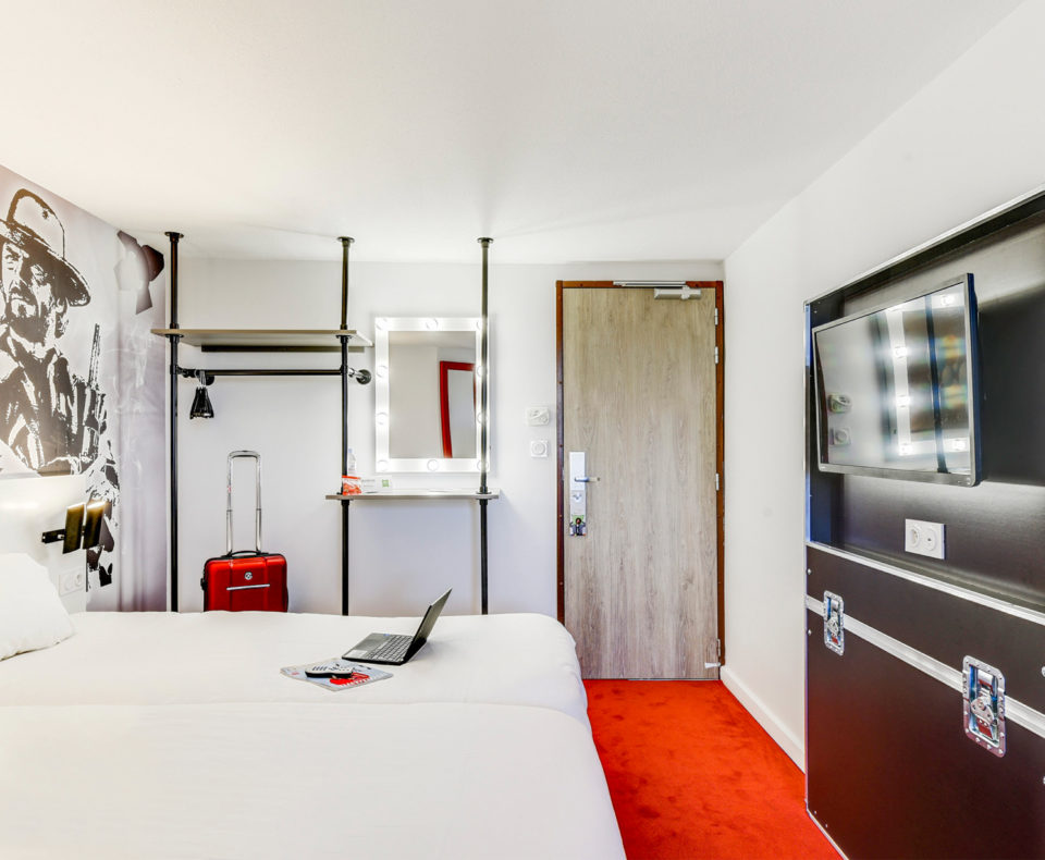 Aménagement et agencement des chambres de l'hôtel Ibis Styles de la Plaine Saint-Denis