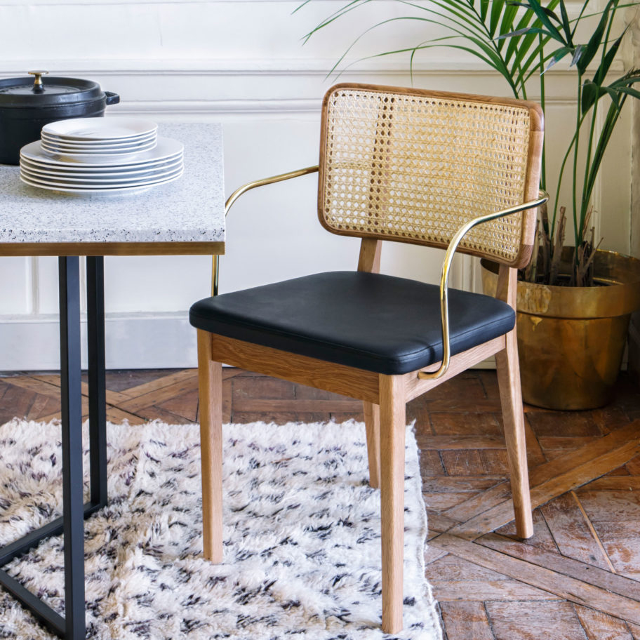 Chaise en cannage Red Édition pour décorer une salle à manger