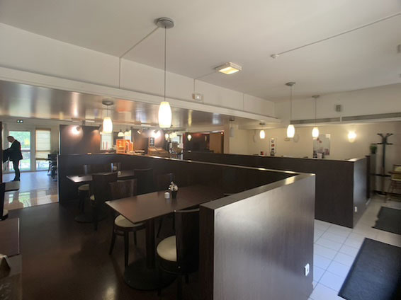 restaurant-avant-travaux-renovation-decoration
