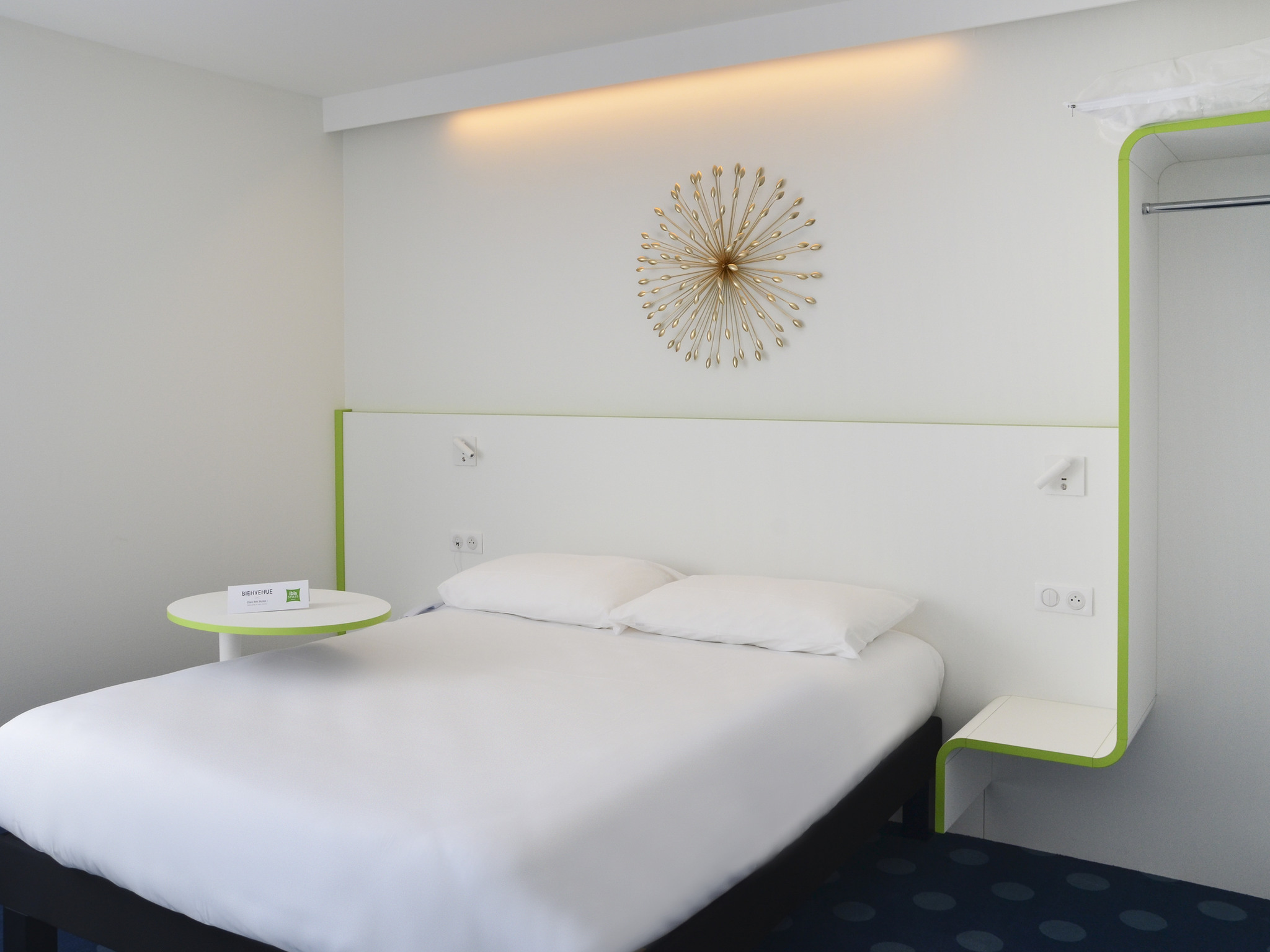 ibis Styles Fougères