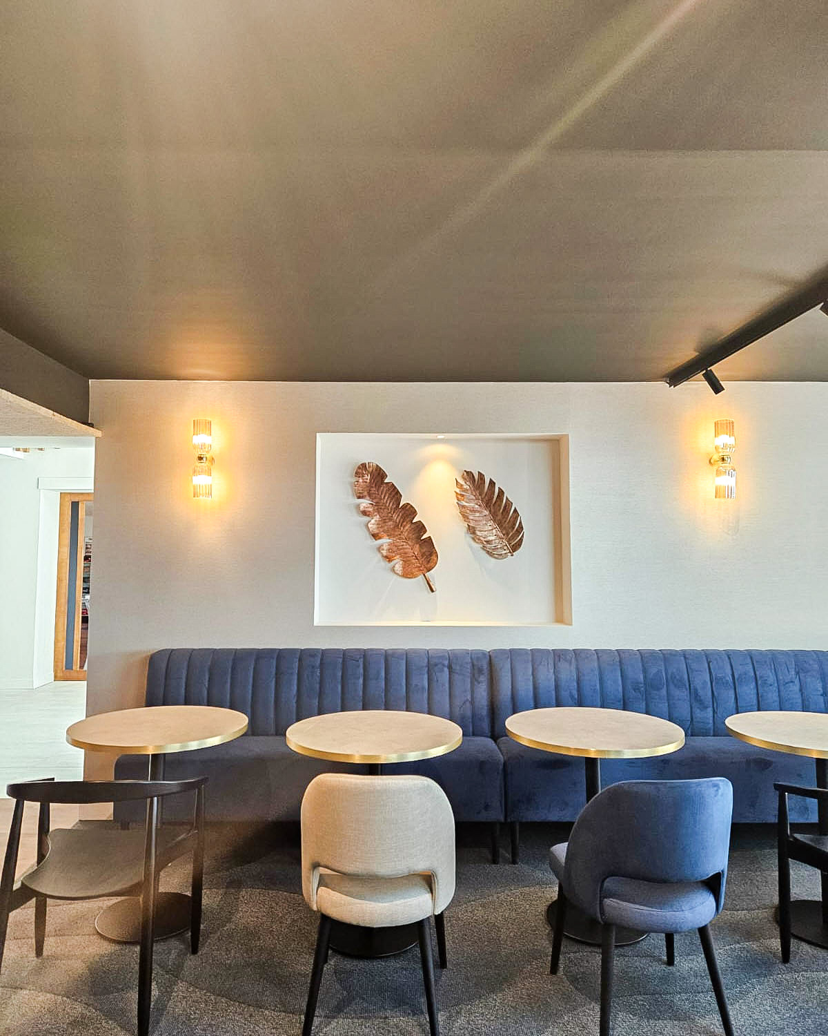 decoration_interieur_club_house_golf_de_la_pree_la_rochelle_optiondinterieur