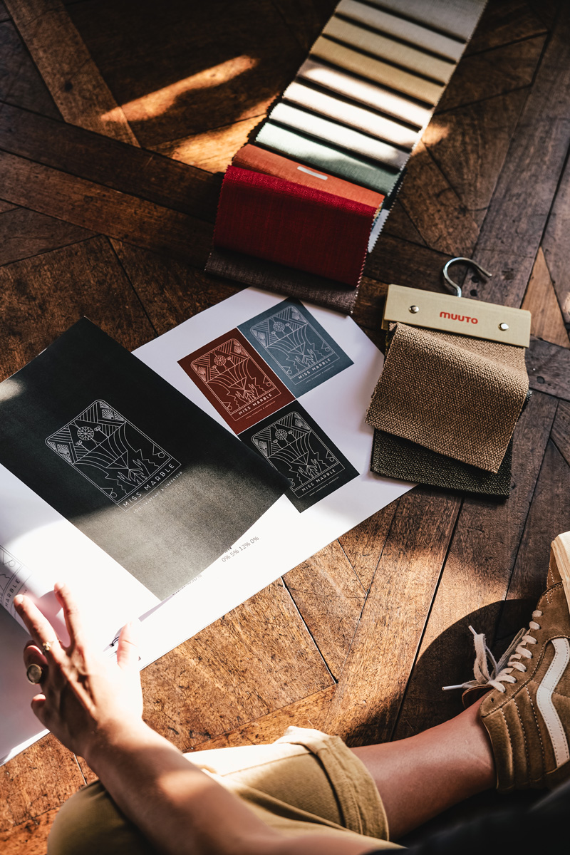 Création d'identité de marque pour un établissement hôtelier à paris.